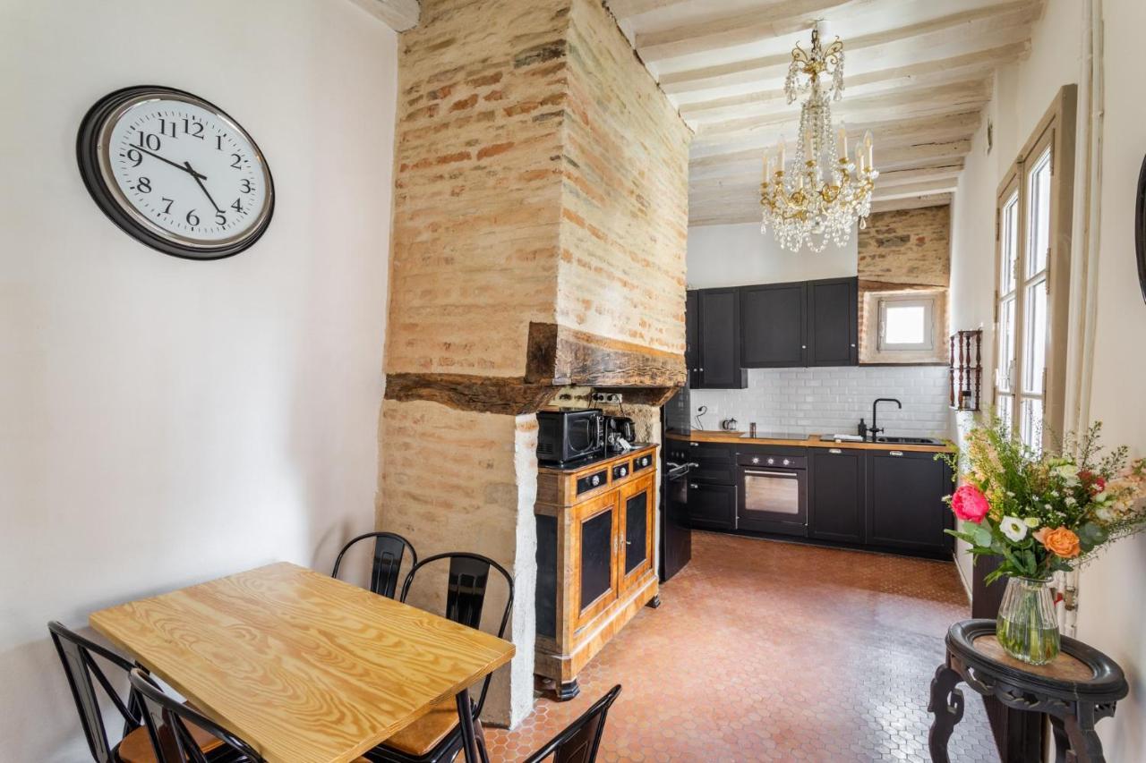 Dame De Coeur - Appartement Spacieux En Plein Centre Historique Rennes Eksteriør bilde